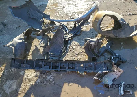 2015 Chrysler 200 Limited z USA, uszkodzony, nr VIN 1C3CCCAB9FN680700